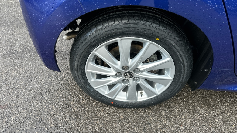 Toyota Yaris 1.5 Hybrid Icon 5dr CVT Hybrid Hatchback